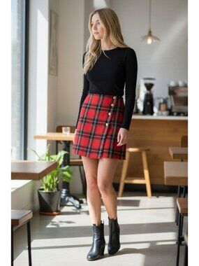 Talbots Red Plaid A-Line Skirt With Button Details, Talbots Size 18 Side Zip